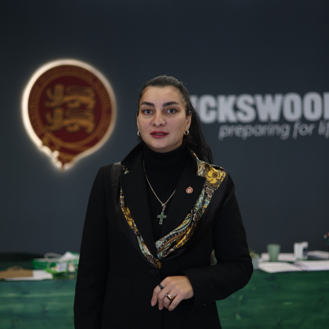 თამუნა ჭიკაიძე