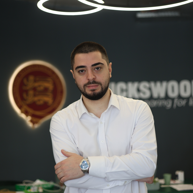 სანდრო ჩემინავა