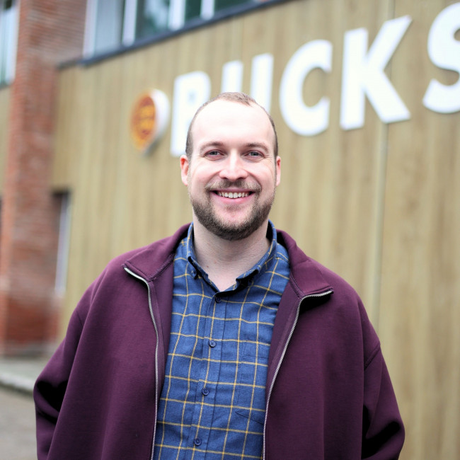 ჯეიმს იორ